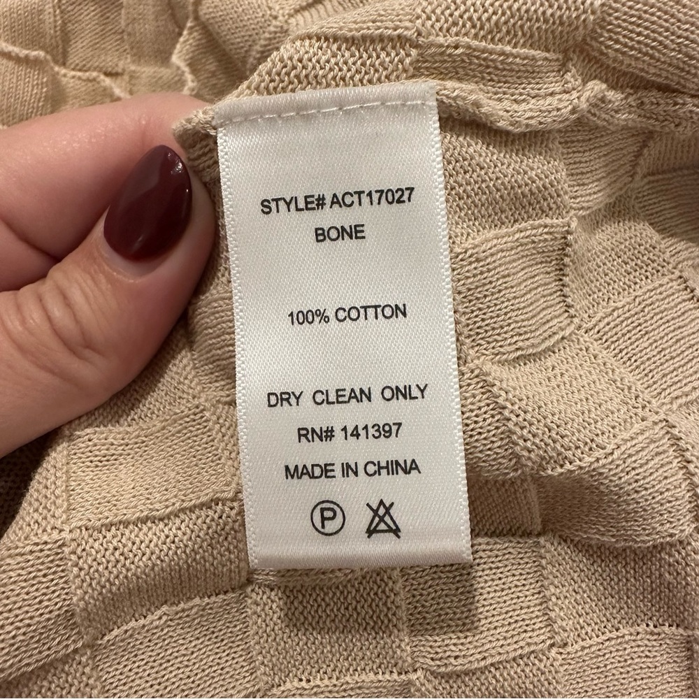 Astr Textured Crop Top - Picture 6 of 6